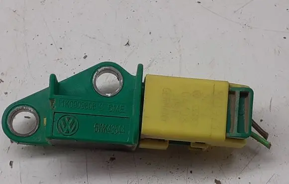 Audi A4 S4 B8 8K Airbag deployment crash/impact sensor 1K0909606C