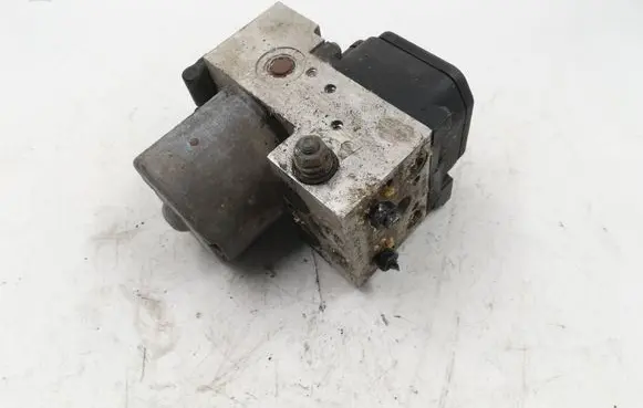 Audi A4 S4 B5 8D ABS Pump 8E0614111T 0265202401