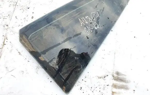 BMW 3 E46 Rear vent window glass 