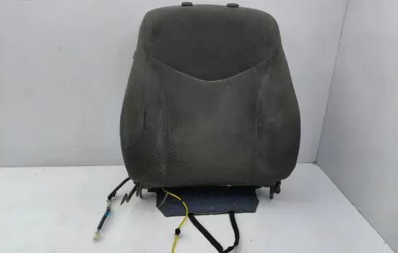 Toyota Prius (XW30) Front driver seat 