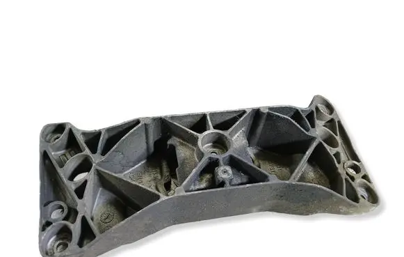 BMW 5 F10 F11 Gearbox mounting bracket 6781222