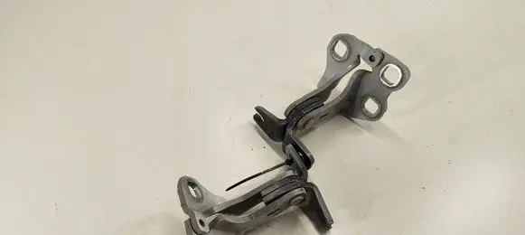 Tesla Model 3 Rear door lower hinge 109133300F 109133100F 109133300