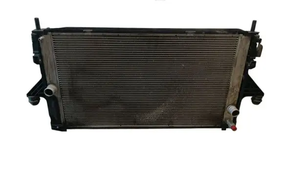 Volvo V50 Coolant radiator 3M518005DB M5219001