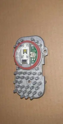 BMW 4 F32 F33 LED ballast control module 1305715084 1307329153