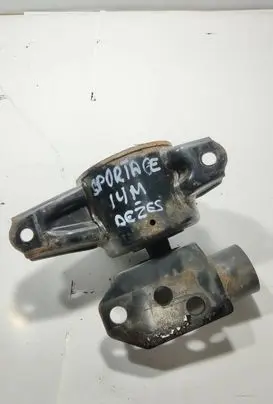 KIA Sportage Gearbox mount 218322S100
