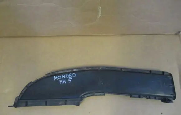Ford Mondeo MK V Air intake duct part DS739C675
