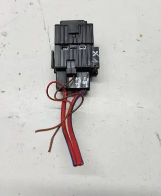 BMW X1 E84 Other relay 6939890