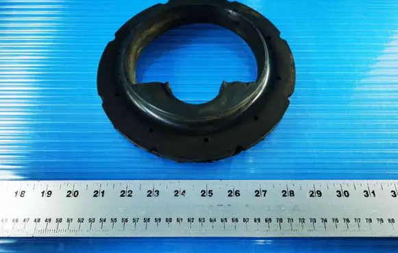 Chrysler Voyager Front coil spring rubber mount 04743015AC