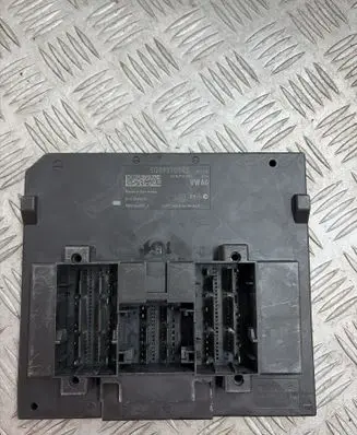 Volkswagen Golf VII Comfort/convenience module 5Q0937084S