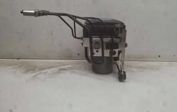 BMW 5 F10 F11 ABS Pump 6795519 3451679551901 3452679552101