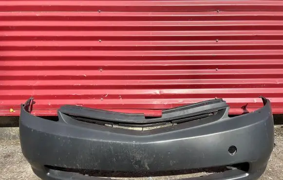 Toyota Prius (XW20) Front bumper