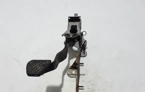 Clutch pedal