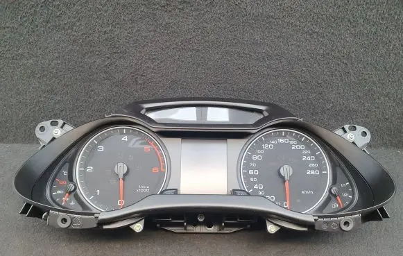 Audi A4 S4 B8 8K Speedometer (instrument cluster) 8K0920930D