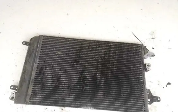 A/C cooling radiator (condenser)
