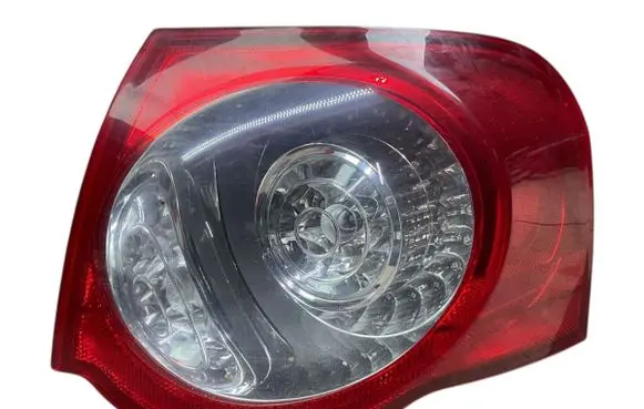 Volkswagen PASSAT B6 Rear/tail lights 11B867