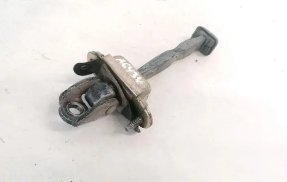 Ford Mondeo Mk III Rear door check strap stopper