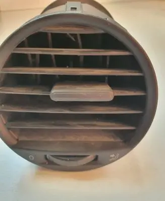Volkswagen Caddy Dash center air vent grill 2K0819703B