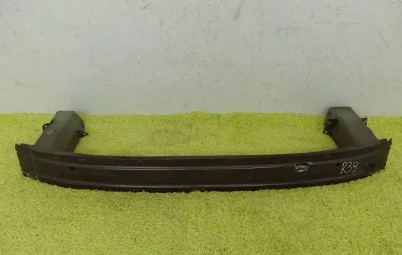 Opel Zafira C Front bumper support beam 3908359