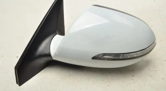 KIA Sportage Front door electric wing mirror 876103U730