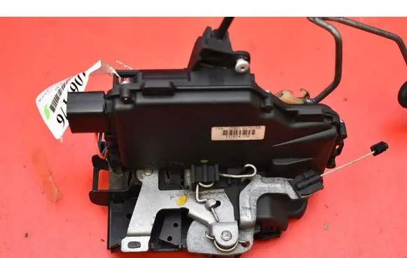 Seat Leon (1M) Front door lock 3B1837015A