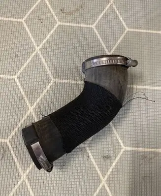 Porsche Macan (95B) Turbo air intake inlet pipe/hose 95B145834D 46910
