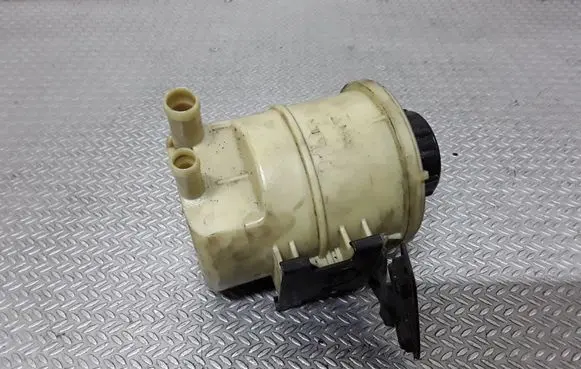 Renault Sandero I Power steering fluid tank/reservoir 8200005185