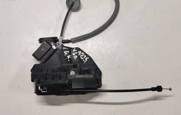 Volvo V60 Rear door lock 31301743