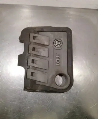 Volkswagen Touran II Engine cover (trim)