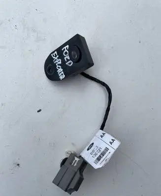 Ford Explorer Rear seat light BB5313E721