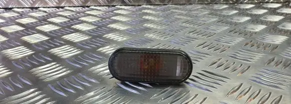 Volkswagen PASSAT B4 Front fender indicator light 1H0949111