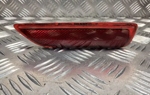 Rear tail light reflector