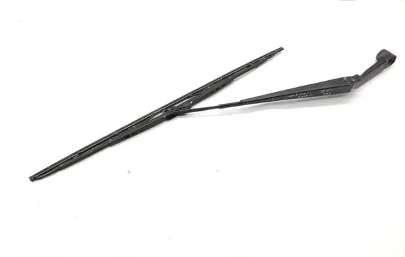 Nissan Qashqai Windshield/front glass wiper blade 