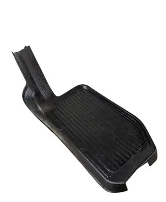 Mitsubishi Pajero Rear sill trim cover MR402154 MR402156