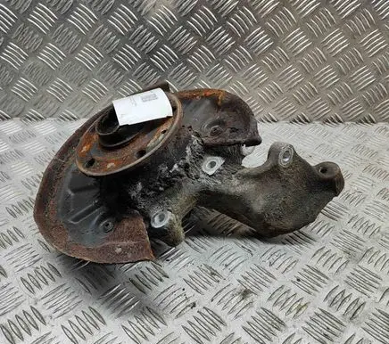 Volkswagen Golf VII Rear wheel hub 5Q0505435J