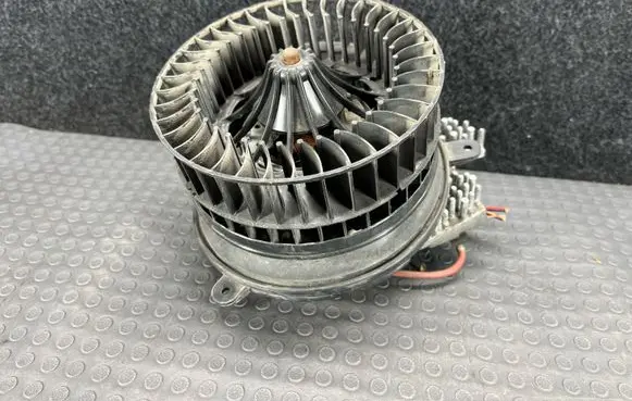 Mercedes-Benz C W202 Heater fan/blower 9177450047