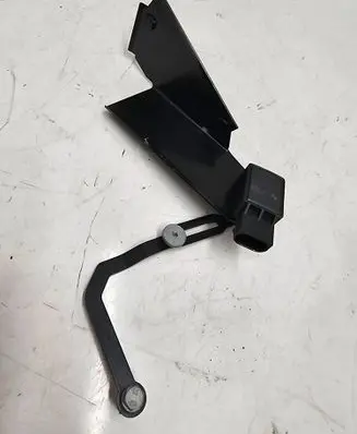 BMW 7 E65 E66 Tailgate sensor 8268997