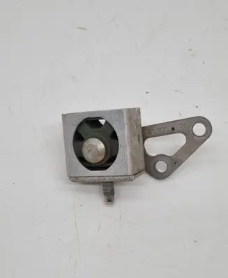 BMW M4 G82 G83 Muffler mount bracket/holder 8632096
