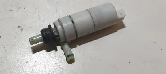 Volvo S60 Windscreen/windshield washer pump J7DD
