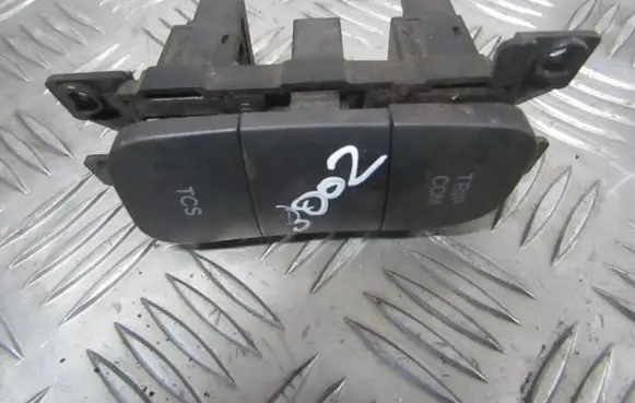 Traction control (ASR) switch