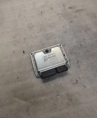 Audi A8 S8 D2 4D Engine control unit/module 4D0907558n 26SA7220 0261206840