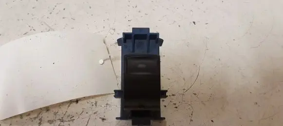 Toyota Avensis T270 Electric window control switch 8481005070 30170097