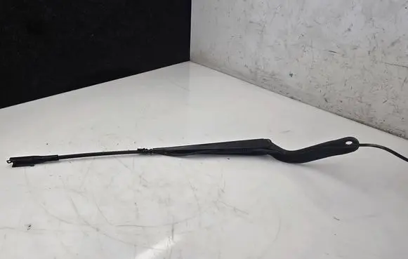 Volkswagen Crafter Front wiper blade arm A0018205844