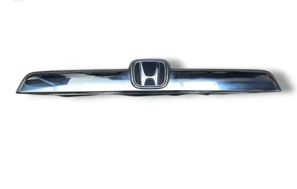Honda CR-V Trunk door license plate light bar 74890-SWW-E010-C1