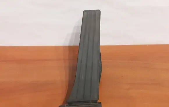 BMW X5 E70 Accelerator throttle pedal 6858574 6996