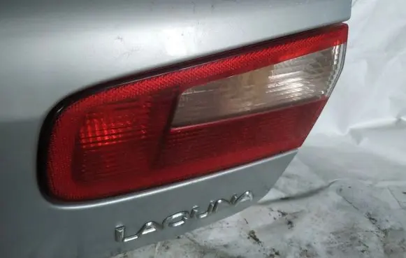 Renault Laguna II Tailgate rear/tail lights