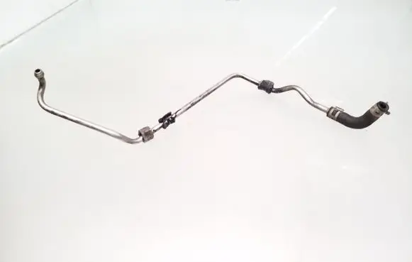 Volkswagen PASSAT B6 Turbo turbocharger oiling pipe/hose