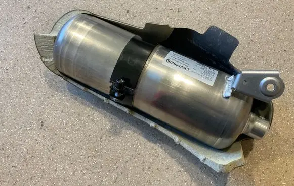 Volvo XC90 Air suspension tank/reservoir 31360726 31446188