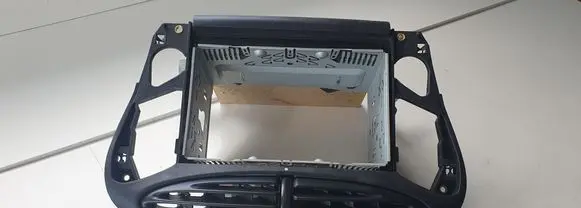 Porsche Boxster 986 Dash center air vent grill
