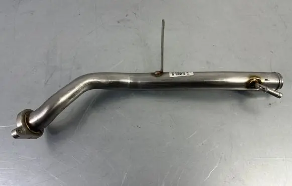 Volkswagen Touareg III EGR valve line/pipe/hose 059131509AT