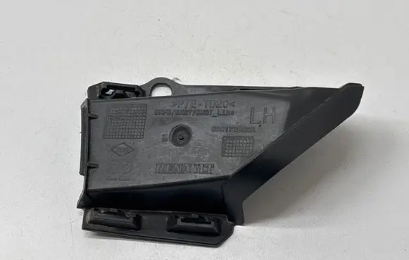 Renault Megane IV Front bumper mounting bracket 628172082R